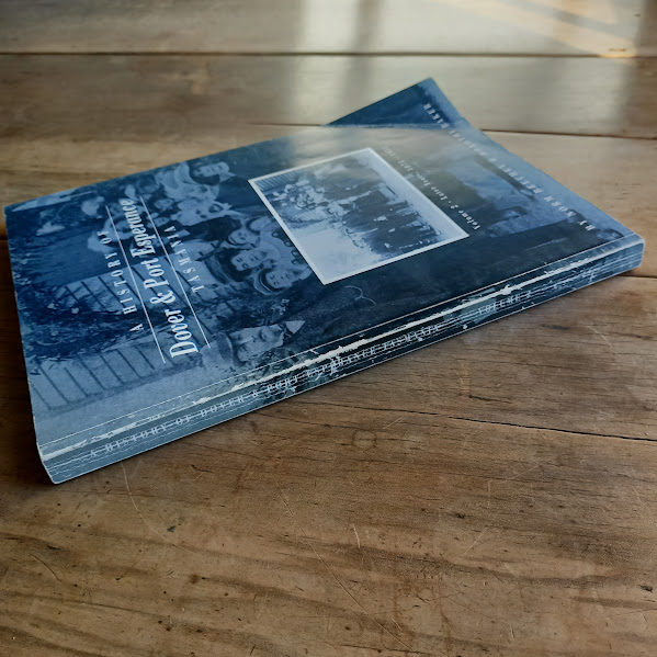 Spine history Dover Port Esperance Vol2