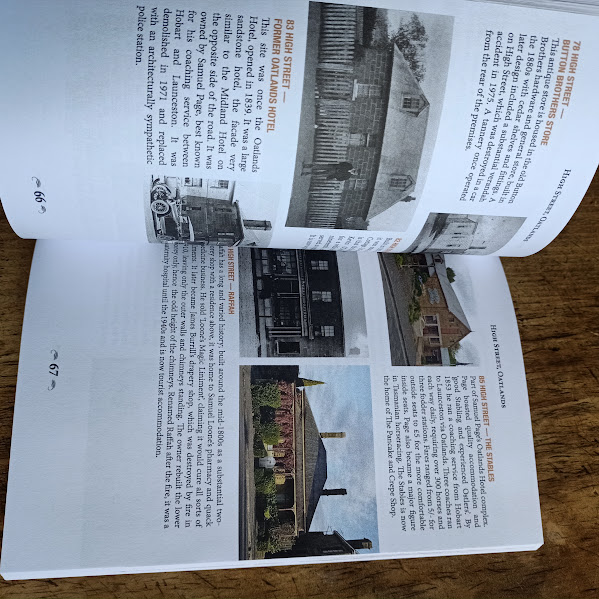 Sandstone houses of Oatlands Past and Present