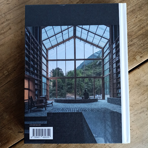 Back cover of 150 Bookstores You Need to Visit Before You Die