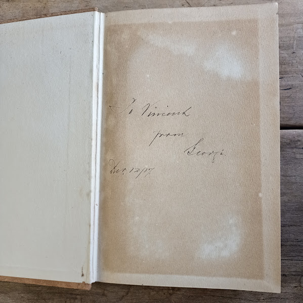 Letters from Bob inscription
