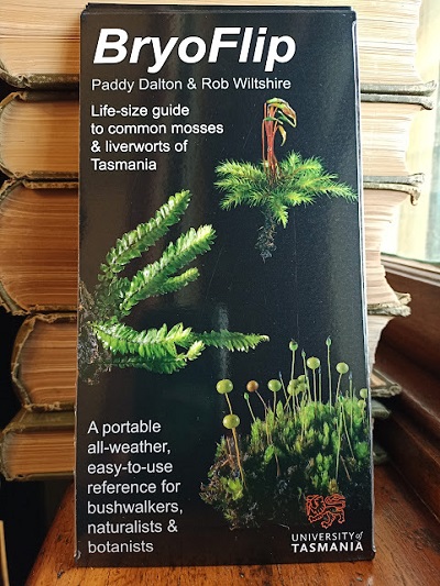 BryoFlip - life-size guide to common mosses & liverworts of Tasmania