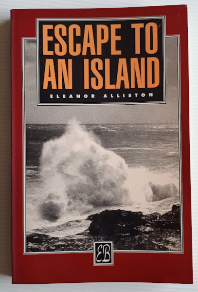 Escape to an Island - Eleanor Alliston life on Three Hummock Island |SC 1989|